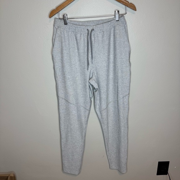 Outdoor Voices - Sunday Sweatpants Joggers Heather Light Grey - Picture 3 of 11